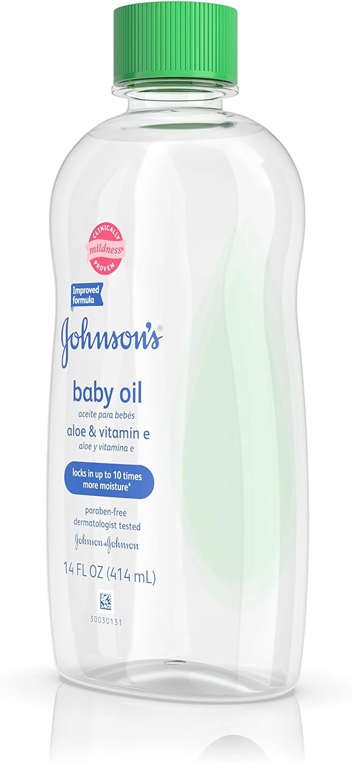 Johnson's Baby Oil, Aloe Vera and Vitamin E, 14 Fl Oz - Image 7