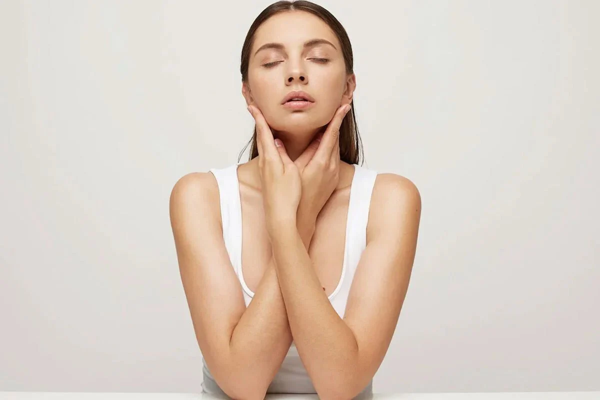 Medi Flower ARONYX Hyaluronic Acid Aqua Sleeping Pack 100ml - Image 4